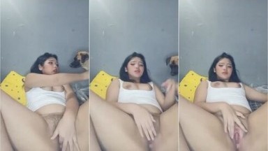 Bokep Gadis Cantik Menggosok Vaginanya - Bokepsin