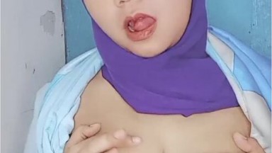 Bokep Jilbab - Rara Hijabers Live Sambil Remas Toketnya ID 27350549 Mango