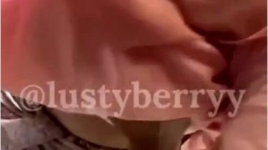 Bokep Jilbab - Mbak LustyBerryy Berjilbab Keenakan Ngewe