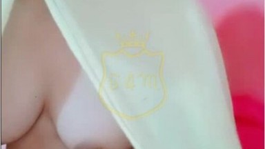 Bokep Jilbab - Mbak Nita Bertudung Kain Kuning Bugil Colok Meki Nih